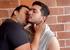 Caseros colombianos, latino daddy creampie, sexo casero gay