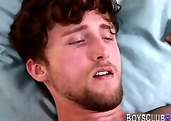 Horny hunks threeway fucking bareback