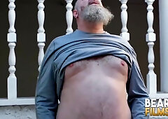 Alezgi Cage - Fat Bear Tony Marks Sucked By Gay