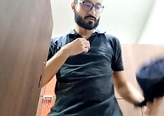 Episode 1: ElFlaco gets naked on a video call after a sweaty gym session!