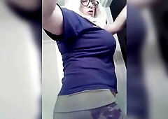 Golden-Haired T-Girl's MASSIVE FARTING BOOTY