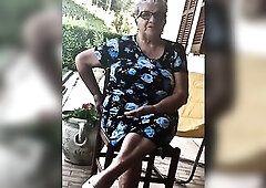 Nonna italiana formosa