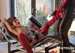 Fucking and Squirting on Chaise Longue