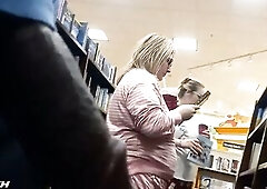 Dong Out In Store 79