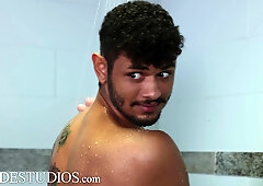 Super Hot Stepcousins Jocks Fuckin' Rigid In The Locker Bedroom