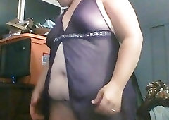 Fat kinky amateur loves BDSM and waxing her chubby body