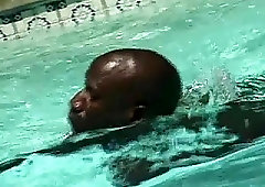 Trio ebony fucking in the pool