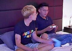 LATINBOYTOYS-MARCO-Y-XAVY-SE-REUNIERON-PARA-COGER-DURO-(SHORT)