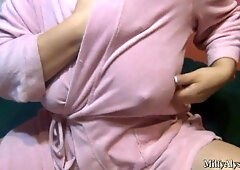 Gorgeous Milky Nippless Keeping The Goo - Big boobs