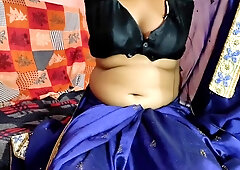 Desi Aunty Ki Sexy Story Hindi Audio