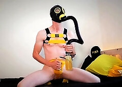 Big cock piss, euro, in english