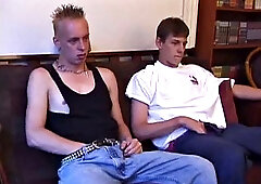 Roar and Skylerr Suck Dick