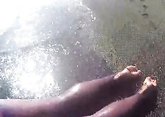 ultra shinny leggins hose on the beach