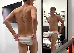 ITALIAN TEENAGE GUY (ALESPICE PORNFANS)