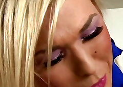 Hot sporty shemale sucks a dude's cock like a slut