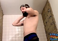 Horny construction worker plays with his hard tool and showers himself with cum