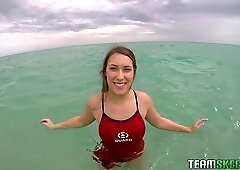 Cutie babe with huge boobs Kimber Lee opens her wet pussy on cam