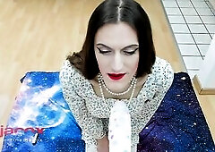 white slim lady with red lips oral sex deeptrhoat your rod