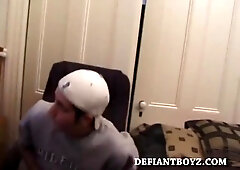 Aaron Michaels Masturbating Off