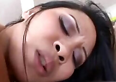 Jessica Bangkok on coch