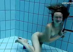 Babe video with ideal Clara from Underwater Show