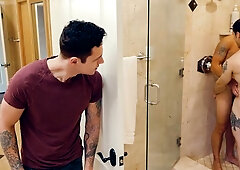 Brandon Anderson bangs Andrew Miller and Jayden Marcos