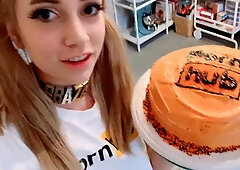 Making a Pornhub Cake!
