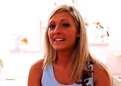 Blonde 69 lesbian licks brunette