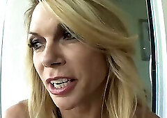 Lustful lesbian milf gets licked by a younger girl