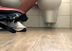Caught jacking, I spy on a dude's real ejaculation.
