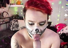 Hot Skeleton Sucks shlong