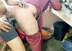 Horny Indian aunty gets down in the kitchen