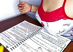 Joi en español - Señorita fantasea con su profesor mientras te masturba con un banano en las tetas