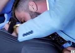 Muscle gay fetish and cumshot