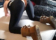 Fremdgeschwängert!!!! Spandex Teeny sucht Samenspender!!! German Teen