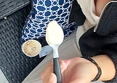 Glace à la bite fraiche finition grosse éjaculation