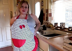 BBW Auntie Judy Seduces You: Hot POV Action in Her Sexy Kitchen Encounter