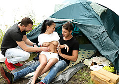 Hot babe fucked in threesome in tent by lads long dick