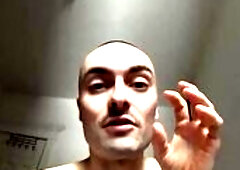 Talkative Guy Ejaculates and Talks Some Greater quantity