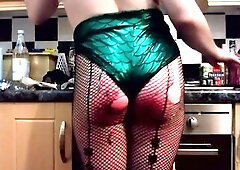 Kinky Kitchen THICC Twerking Sissy in Fishnets