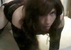 Crossdresser Riding Dildo