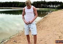 Muscle daddy oral sex with facial