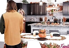 Britt Blair asks Swapbro, "So Does That Mean That Your Knob Tastes Like Thanksgiving?" - S11:E1