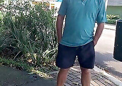 Chupando pau do coroa