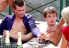 Bisexual Mates Outdoor Sucking