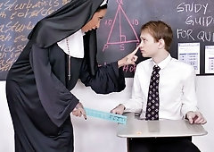 Slutty coeds Bella Rose, Richelle Ryan, and Rachael Cavalli fucked by a young man