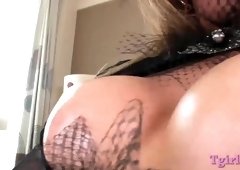 Big boobs shemale dildoing her asshole