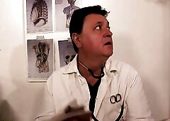 Redhead preggy drilled at the clinic