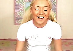 Lil Lexy chatting with her fans and requesting some task. She showing her natural tits and pussy. She rubbing her pussy and inserting dildo and mastur