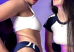 Las amigas 2 lesbianas webcam 1